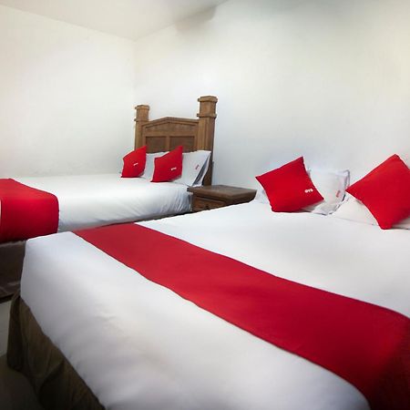 Hotel Mahu Monterrey Luaran gambar