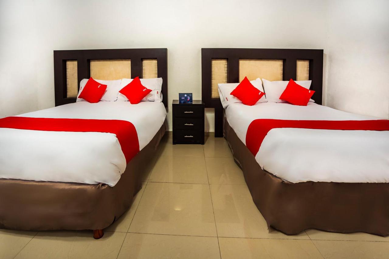 Hotel Mahu Monterrey Luaran gambar
